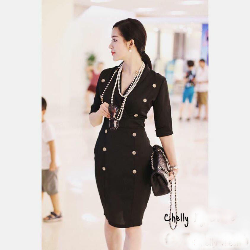 Đầm công sở cổ vest đính nút màu đen sang trọng - đầm body bút chì