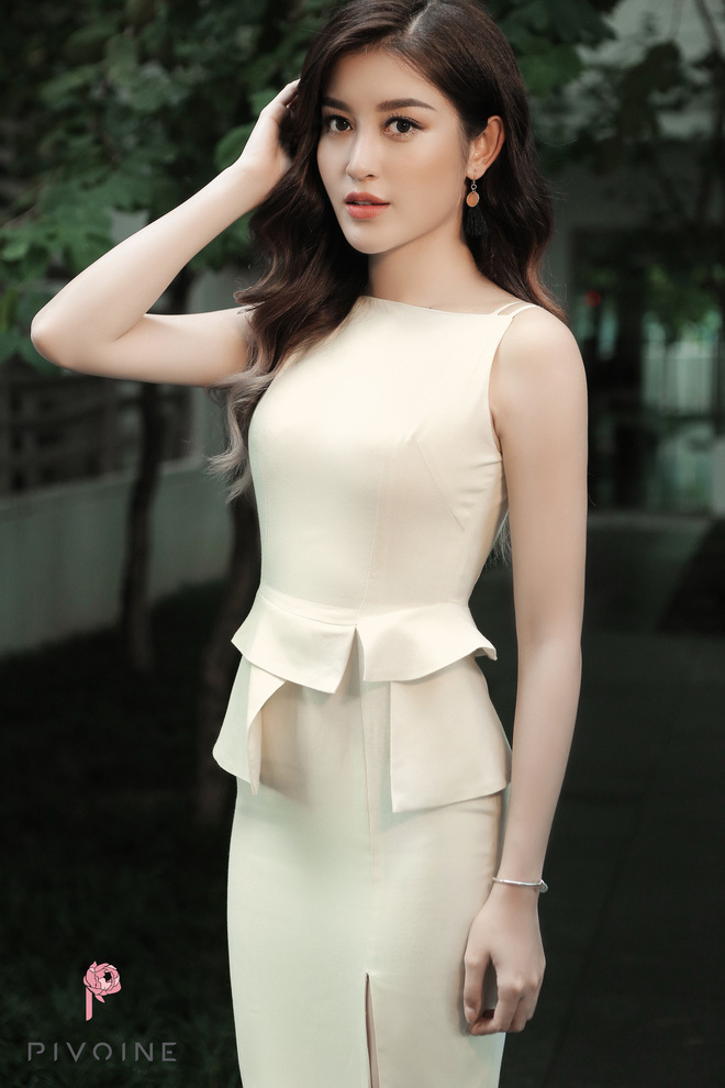 Đầm Công Sở Peplum Kèm Dây Nịt