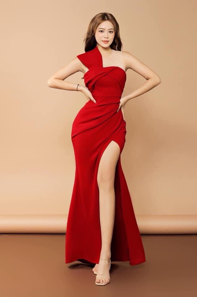 Đầm dạ hội dài xẻ tà lệch vai có 3 màu đỏ đen nâu quyến rũ