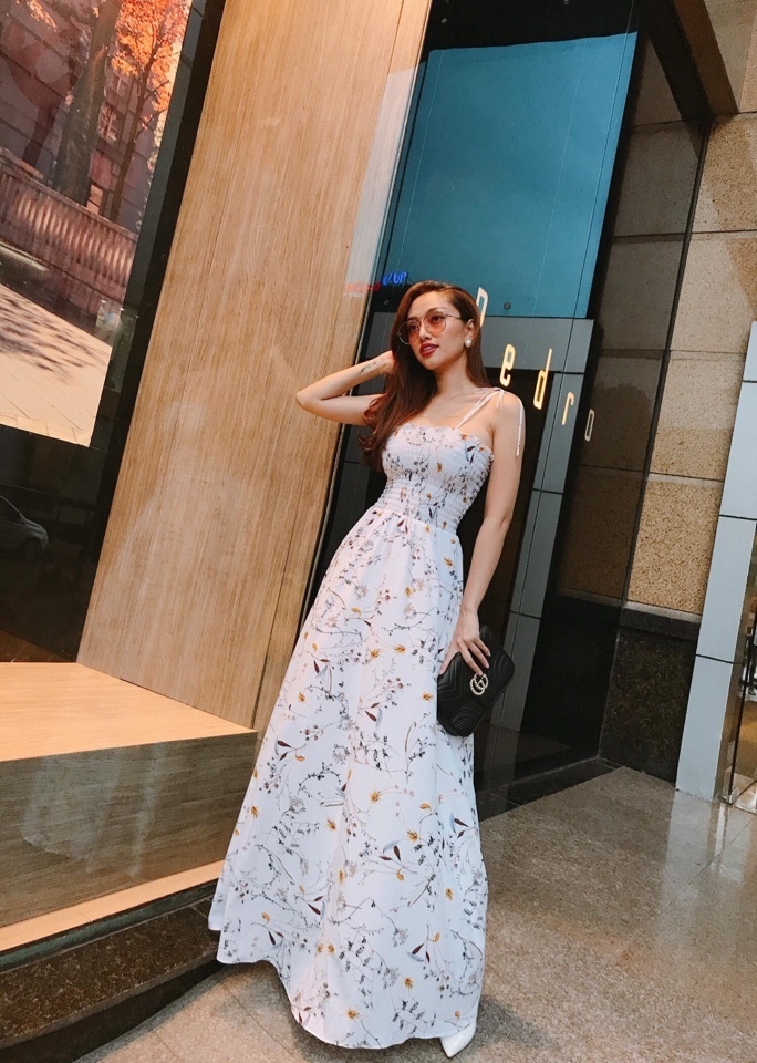 Đầm maxi nhún ngực hai dây xinh xắn - đầm body cổ đổ