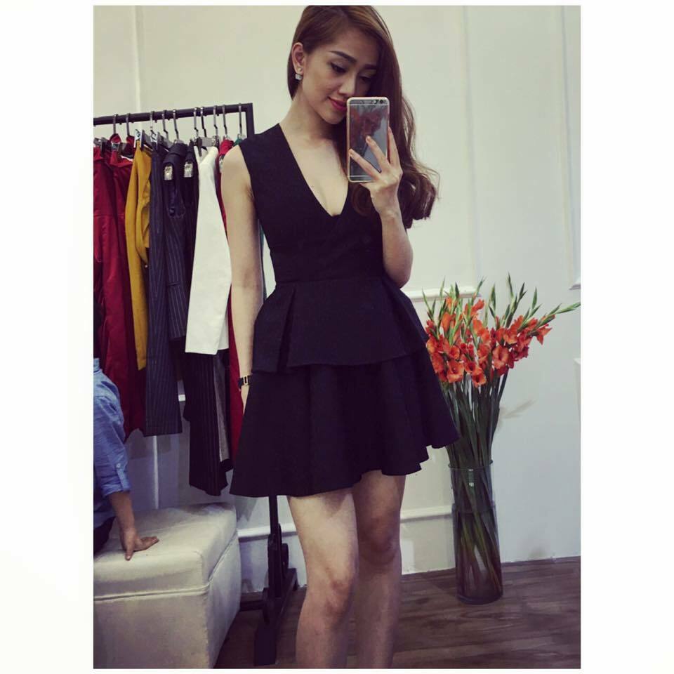 Đầm xòe cổ tim 2 tầng màu đen dễ thương - Đầm xòe