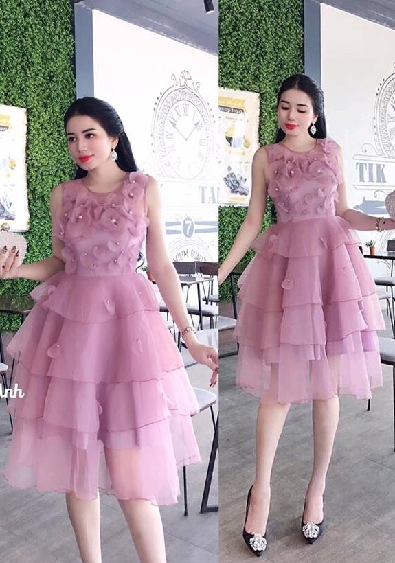 Đầm xòe hoa đắp 3D cao cấp