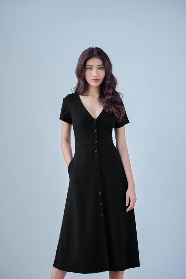 Đầm xòe vintage cổ tim đính nút cá tính