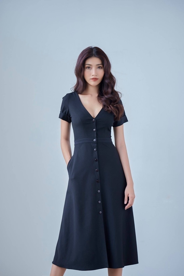 Đầm xòe vintage cổ tim đính nút màu xanh