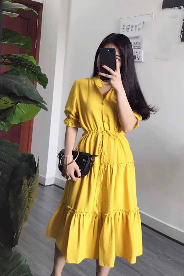 Đầm xòe vintage tay lỡ như hh phạm hương