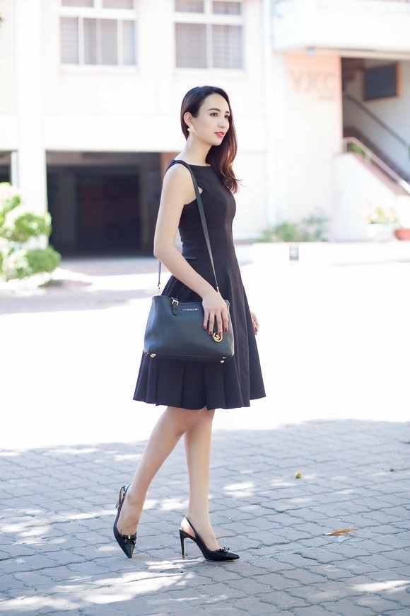 Đầm xòe xếp ly màu đen xinh như ngọc diễm - Đầm xòe
