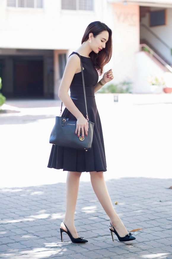 Đầm xòe xếp ly màu đen xinh như ngọc diễm - Đầm xòe