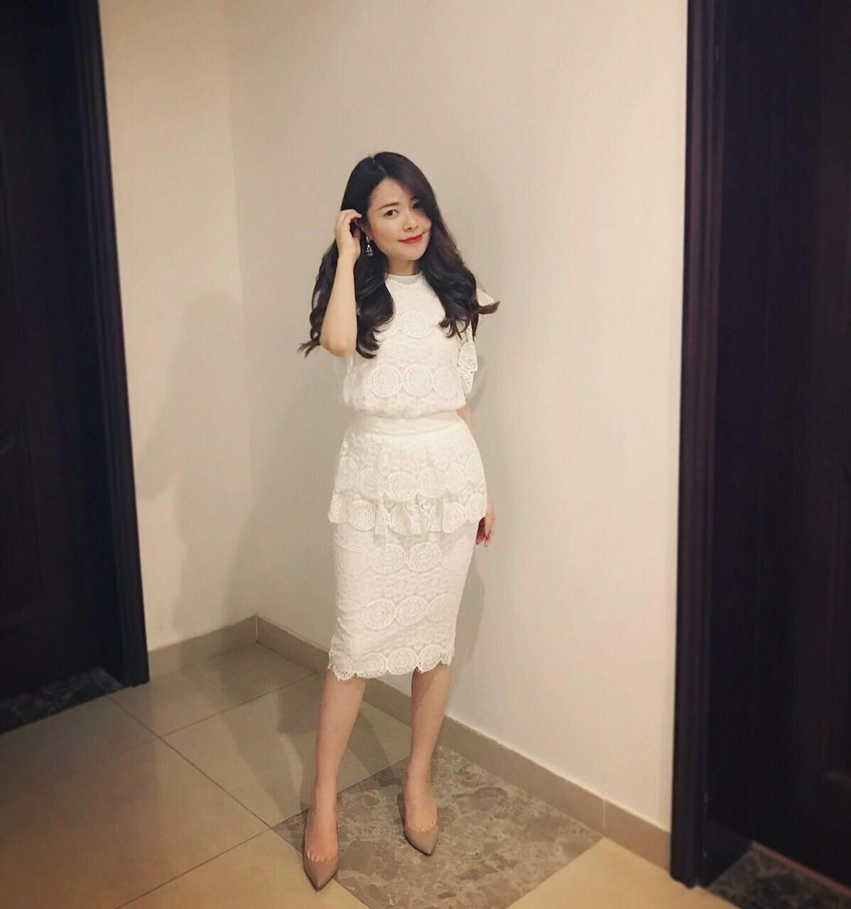 Sét áo peplum cổ U tay dài+ Chân váy dập ly tầng | Shopee Việt Nam
