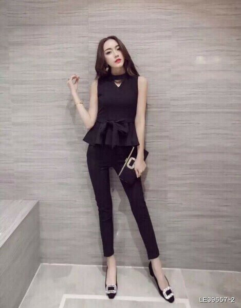 Set nguyên bộ áo peplum kèm thắt nơ màu đen 