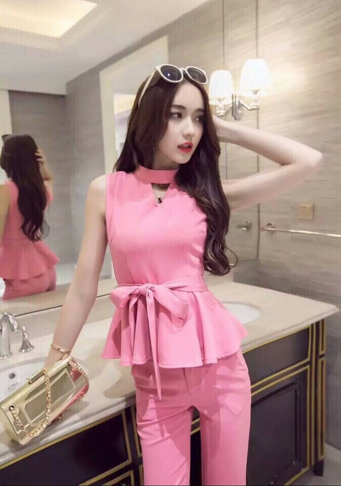 Set nguyên bộ áo peplum kèm thắt nơ màu hồng - đầm body nhún eo